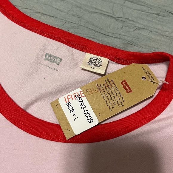Levi's Pink Ringer Tee - Picture 4 of 4